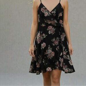 Francesca's Collections Black Floral Mini Dress